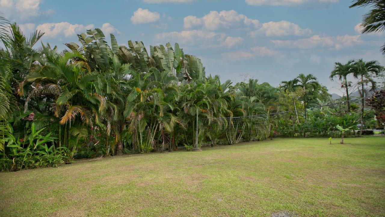 Hotel Rancho Cerro Azul La Fortuna Ngoại thất bức ảnh