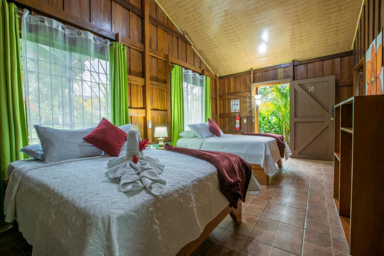 Hotel Rancho Cerro Azul La Fortuna Ngoại thất bức ảnh
