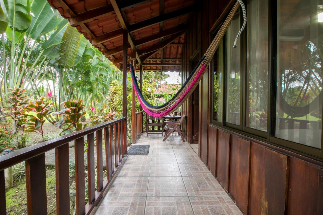 Hotel Rancho Cerro Azul La Fortuna Ngoại thất bức ảnh